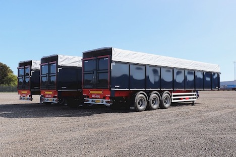 Stevedore-virksomhed tager tre tre-akslede trailere med special-opbygning i brug