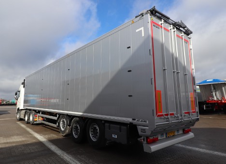Randers-virksomhed har taget trailer med gående gulv i brug