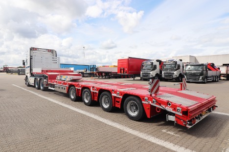 Shipping-koncern med aktiviteter over det meste af verden har hentet ny maskintrailer i Hedensted