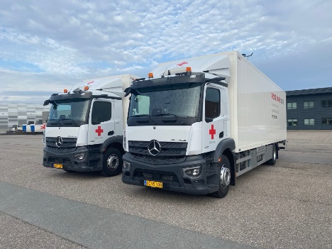 To stjerne og to kors er sendt op p vejene 