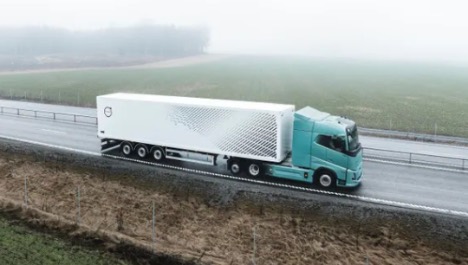 Elektrisk lastbil fra Sverige rækker 600 kilometer og lader op på 40 minutter