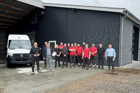 Minibus-opbygger er k�ret som en succesvirksomhed 
