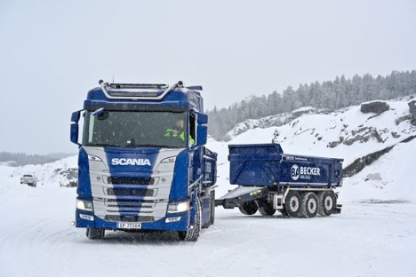 Norsk entrepren�r har f�et elektrisk lastbil med tip